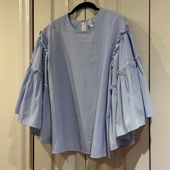 dRA Los Angeles Blue & White Striped Statement Ruffle Bell Sleeve Blouse Anthro - Picture 10 of 12